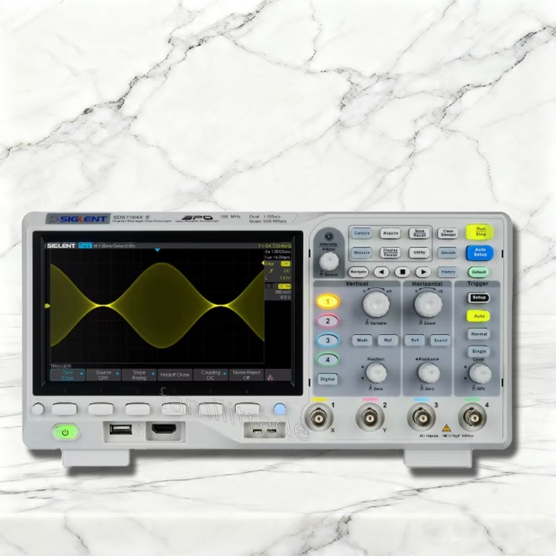 Oscilloscopio Digitale SIGLENT - Digital Storage Oscilloscope 100Mhz 4Ch recensione e prezzo